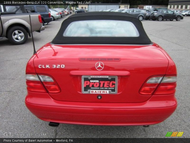 Magma Red / Ash 1999 Mercedes-Benz CLK 320 Convertible