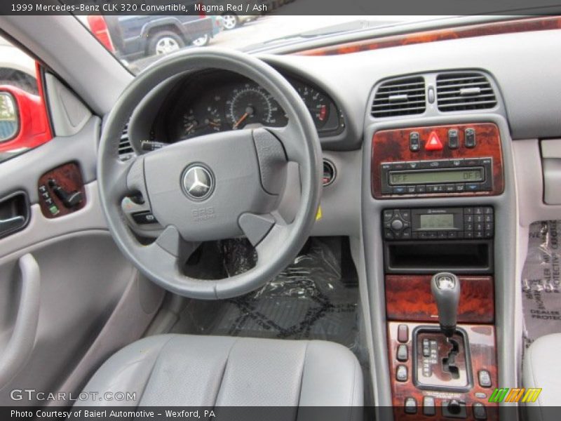 Magma Red / Ash 1999 Mercedes-Benz CLK 320 Convertible