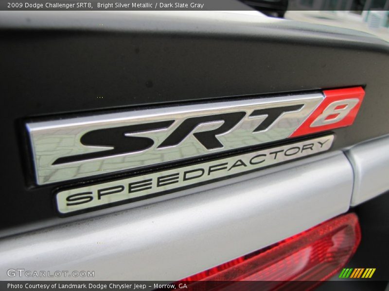 Bright Silver Metallic / Dark Slate Gray 2009 Dodge Challenger SRT8