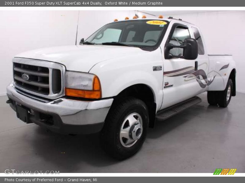 Oxford White / Medium Graphite 2001 Ford F350 Super Duty XLT SuperCab 4x4 Dually