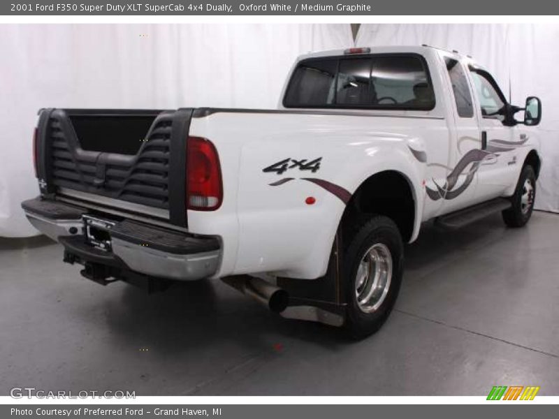 Oxford White / Medium Graphite 2001 Ford F350 Super Duty XLT SuperCab 4x4 Dually