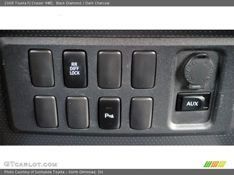 Black Diamond / Dark Charcoal 2008 Toyota FJ Cruiser 4WD