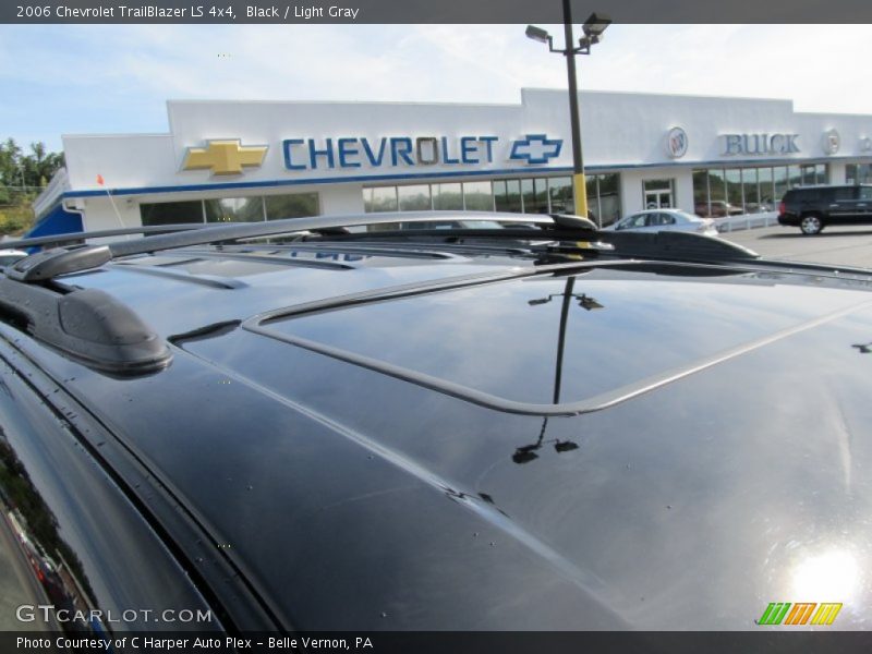 Black / Light Gray 2006 Chevrolet TrailBlazer LS 4x4