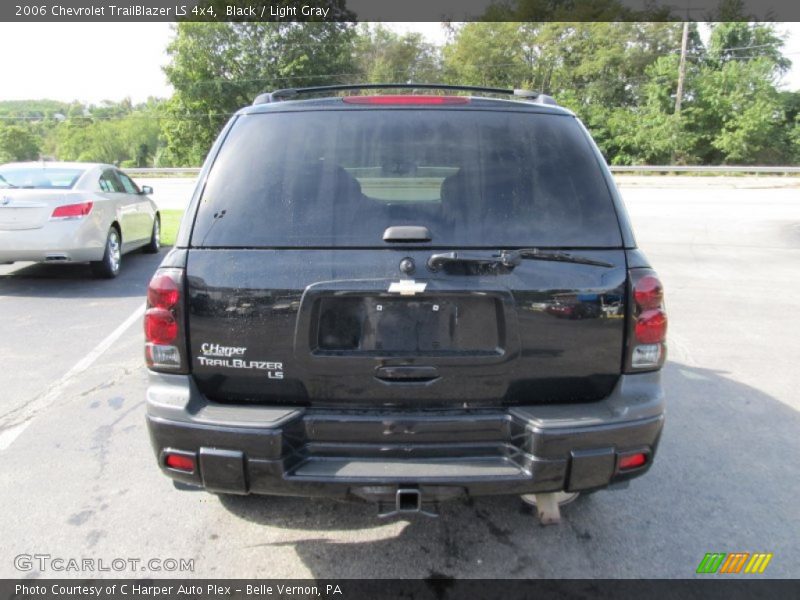 Black / Light Gray 2006 Chevrolet TrailBlazer LS 4x4