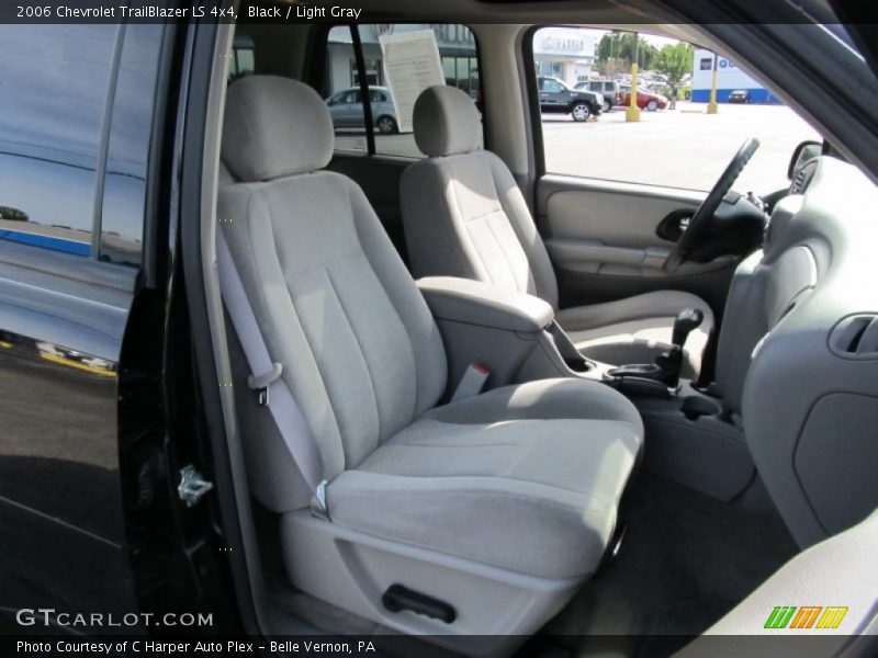 Black / Light Gray 2006 Chevrolet TrailBlazer LS 4x4