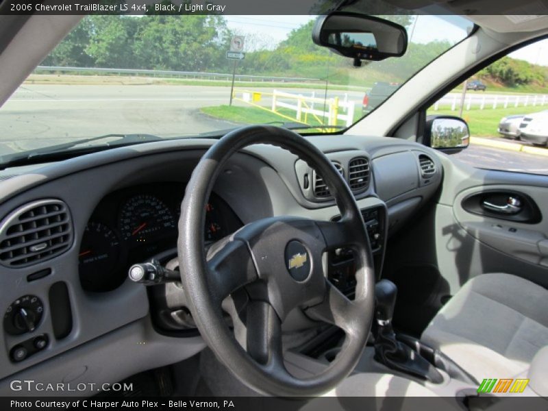 Black / Light Gray 2006 Chevrolet TrailBlazer LS 4x4