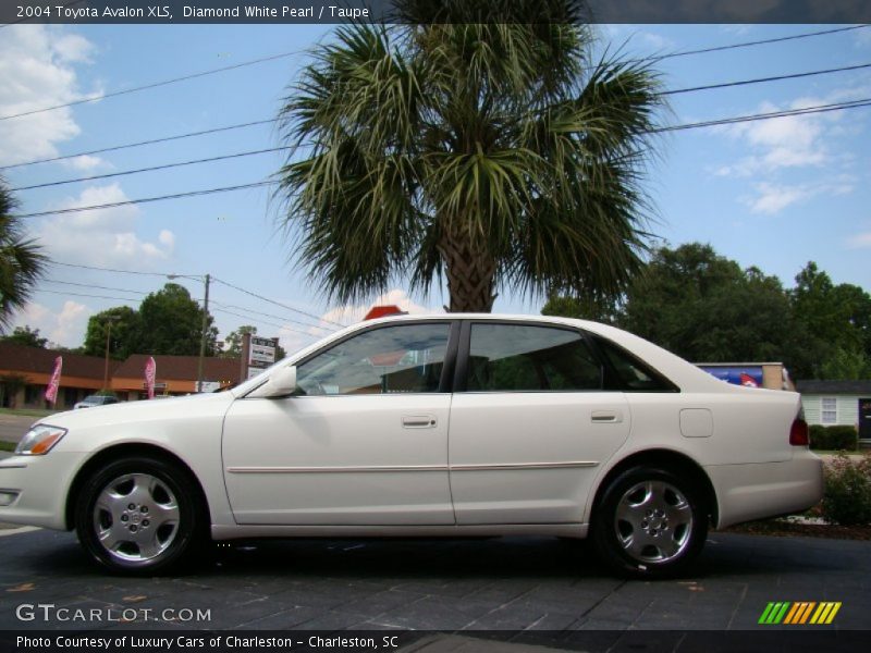 Diamond White Pearl / Taupe 2004 Toyota Avalon XLS