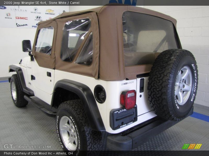 Stone White / Camel 2000 Jeep Wrangler SE 4x4
