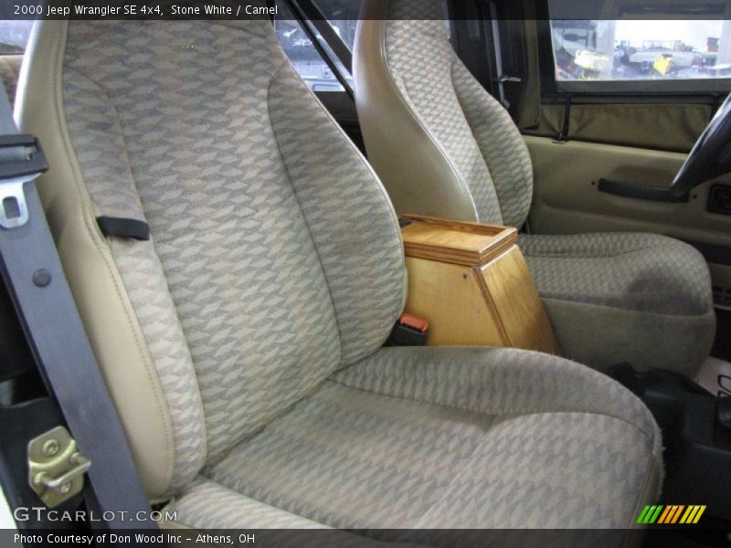 Stone White / Camel 2000 Jeep Wrangler SE 4x4