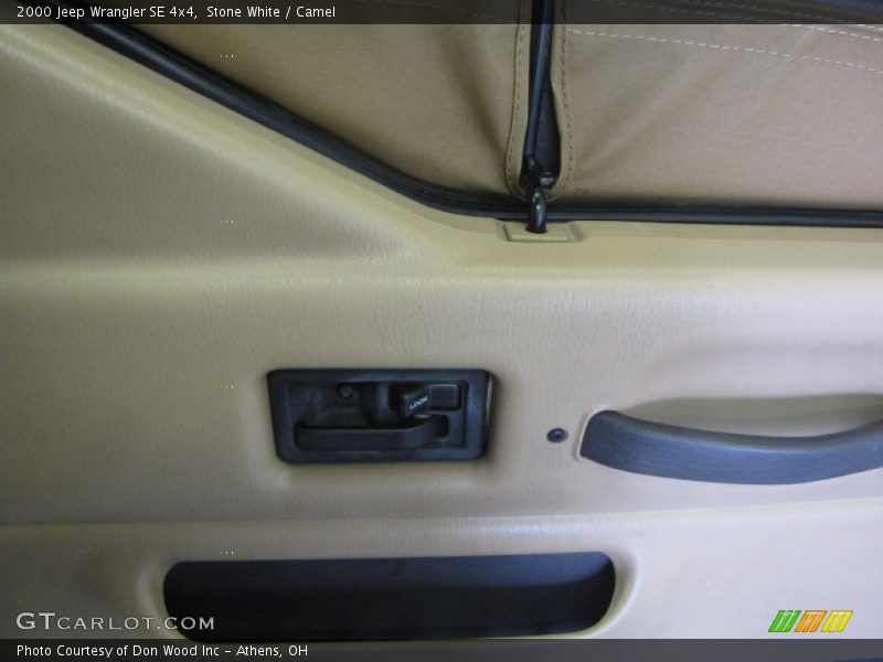 Stone White / Camel 2000 Jeep Wrangler SE 4x4