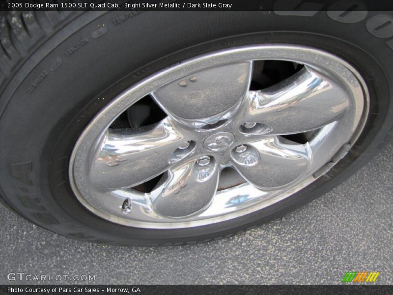 Bright Silver Metallic / Dark Slate Gray 2005 Dodge Ram 1500 SLT Quad Cab