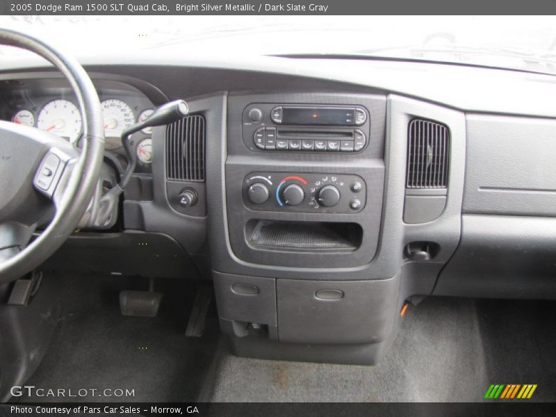 Bright Silver Metallic / Dark Slate Gray 2005 Dodge Ram 1500 SLT Quad Cab