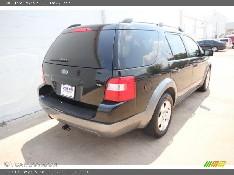 Black / Shale 2005 Ford Freestyle SEL