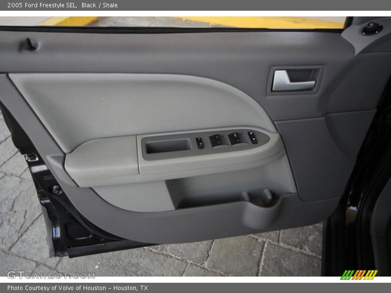 Black / Shale 2005 Ford Freestyle SEL