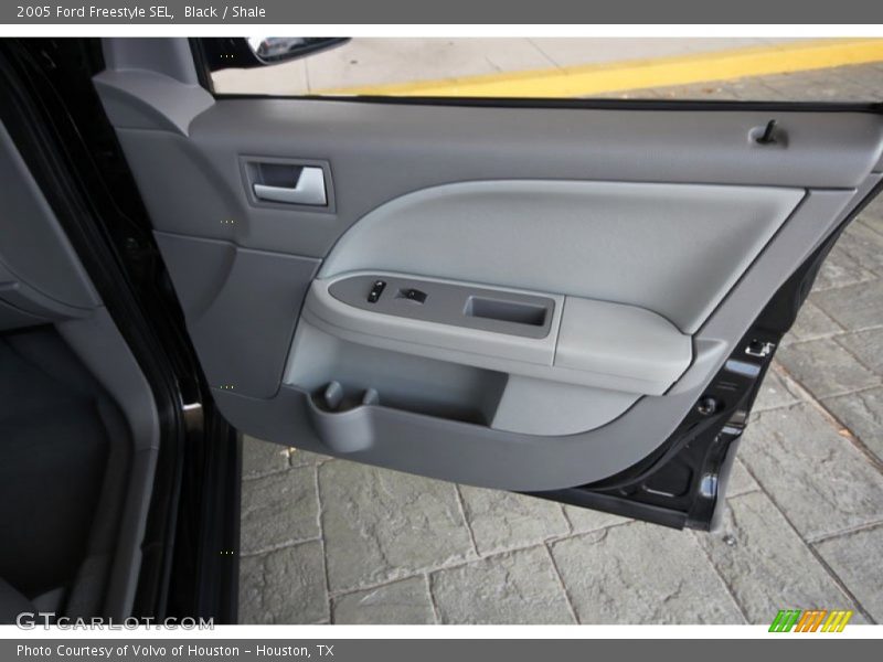 Black / Shale 2005 Ford Freestyle SEL