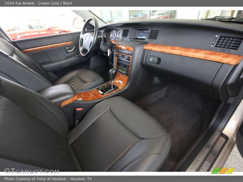 Cream Gold / Black 2004 Kia Amanti