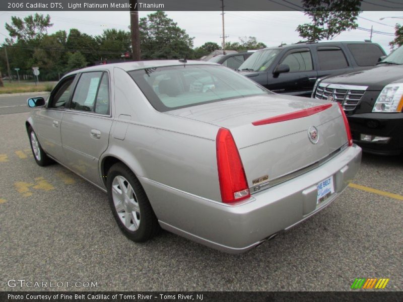 Light Platinum Metallic / Titanium 2006 Cadillac DTS