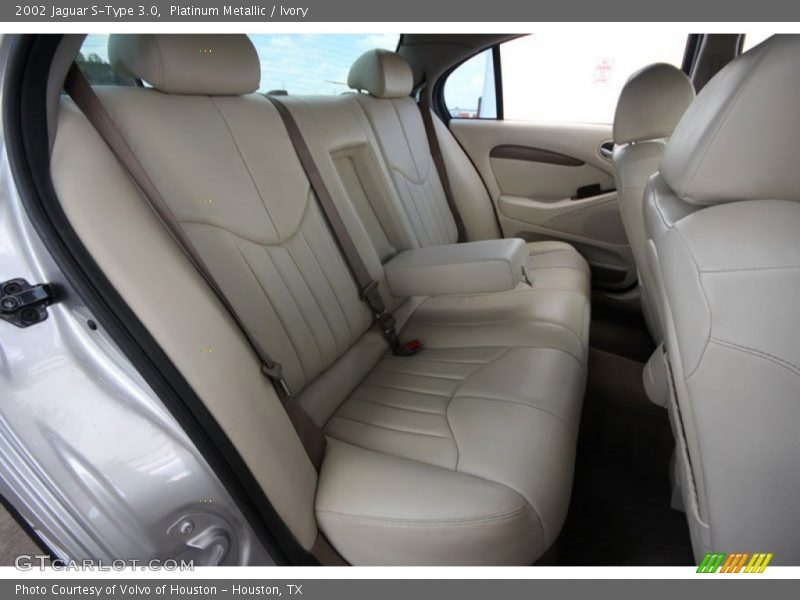  2002 S-Type 3.0 Ivory Interior