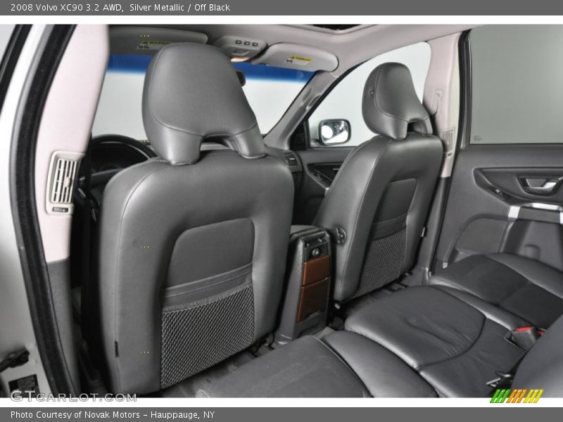 Silver Metallic / Off Black 2008 Volvo XC90 3.2 AWD