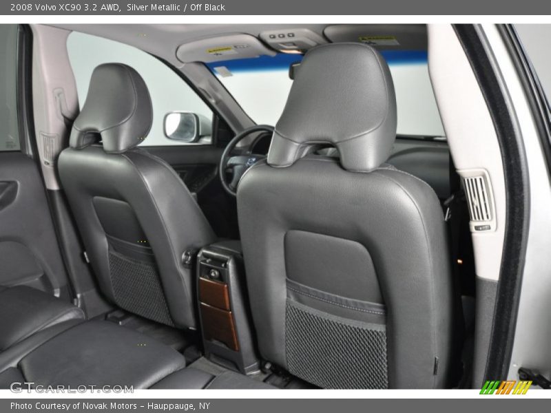 Silver Metallic / Off Black 2008 Volvo XC90 3.2 AWD