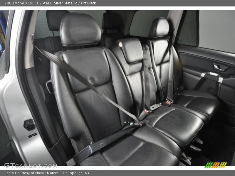 Silver Metallic / Off Black 2008 Volvo XC90 3.2 AWD