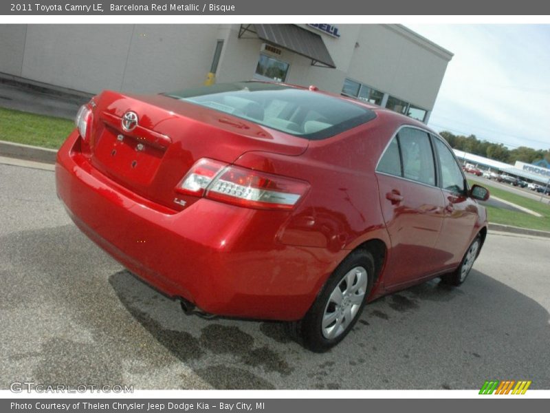 Barcelona Red Metallic / Bisque 2011 Toyota Camry LE