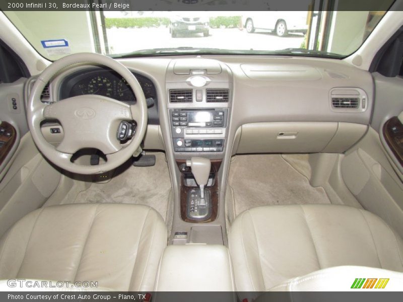 Bordeaux Pearl / Beige 2000 Infiniti I 30