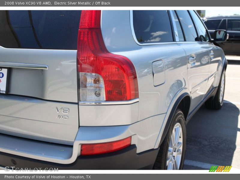 Electric Silver Metallic / Off Black 2008 Volvo XC90 V8 AWD