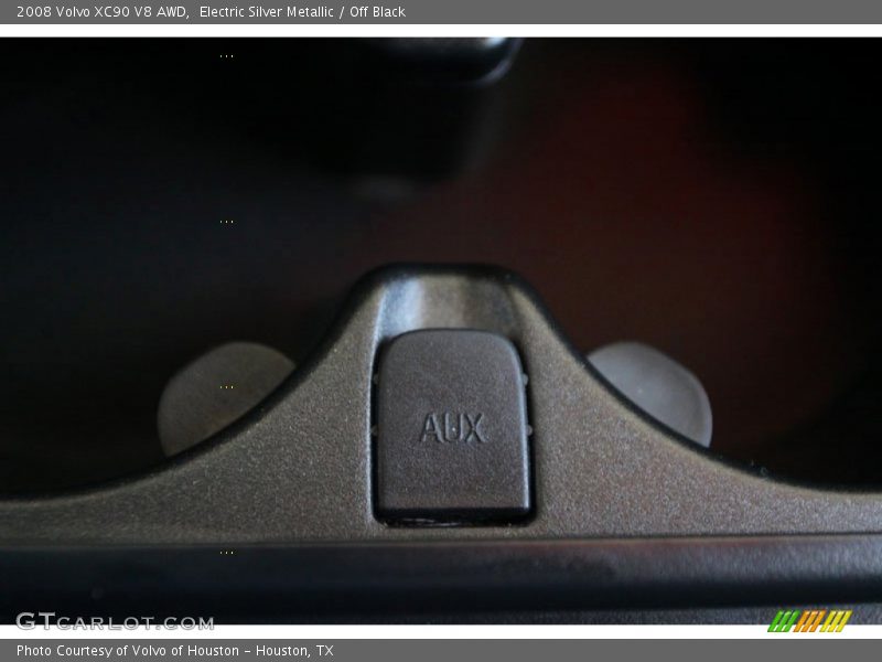 Electric Silver Metallic / Off Black 2008 Volvo XC90 V8 AWD