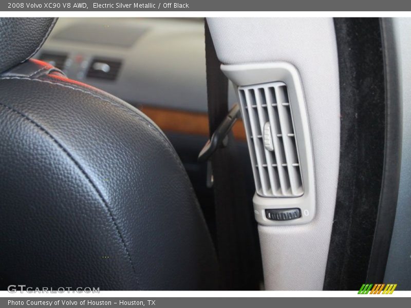 Electric Silver Metallic / Off Black 2008 Volvo XC90 V8 AWD