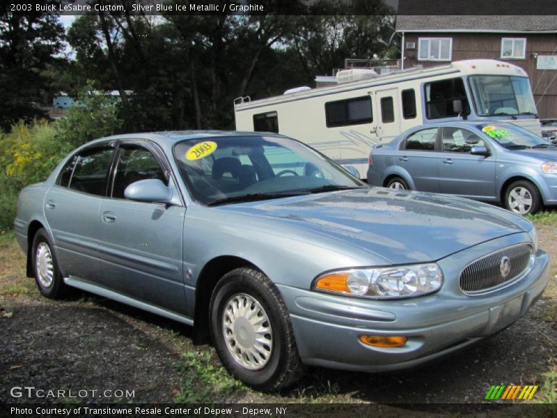 Front 3/4 View of 2003 LeSabre Custom