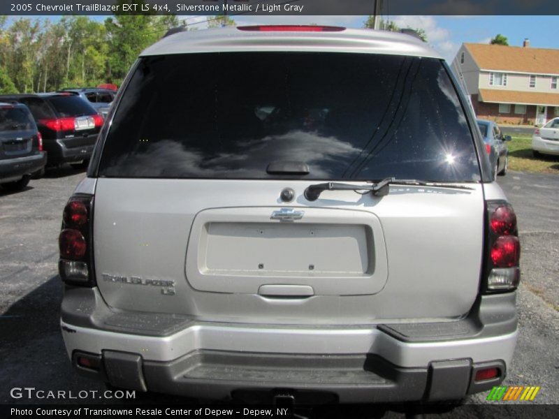 Silverstone Metallic / Light Gray 2005 Chevrolet TrailBlazer EXT LS 4x4
