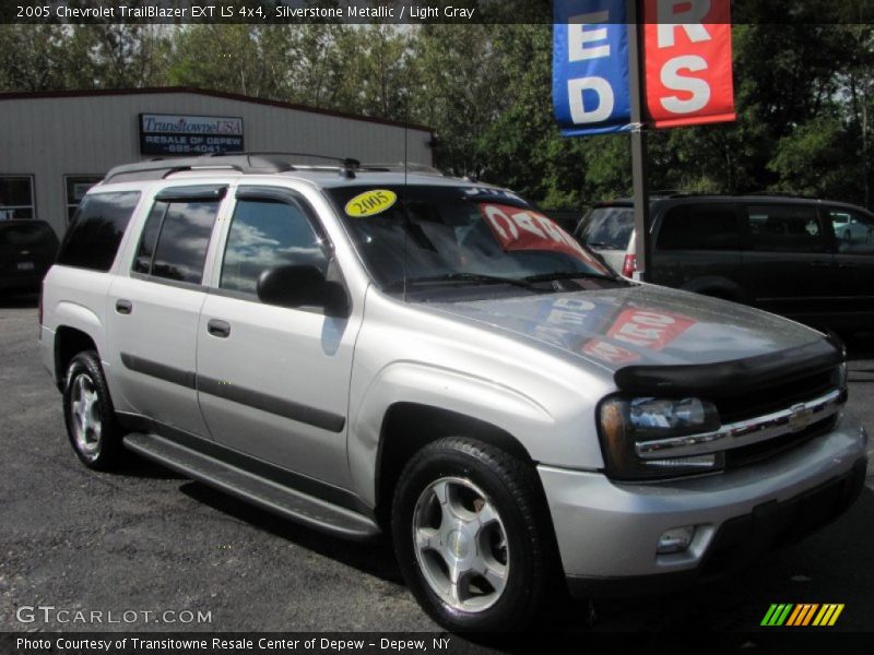 Silverstone Metallic / Light Gray 2005 Chevrolet TrailBlazer EXT LS 4x4