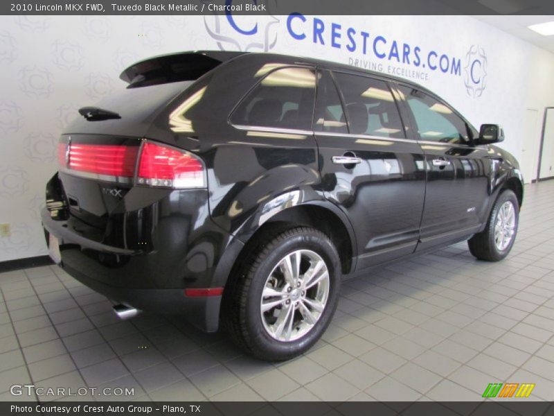 Tuxedo Black Metallic / Charcoal Black 2010 Lincoln MKX FWD