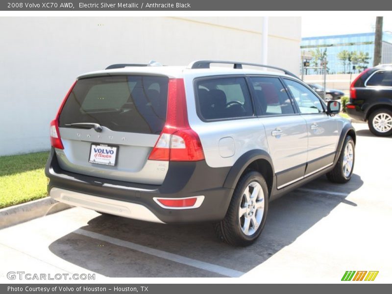 Electric Silver Metallic / Anthracite Black 2008 Volvo XC70 AWD