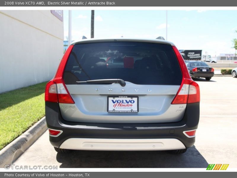 Electric Silver Metallic / Anthracite Black 2008 Volvo XC70 AWD