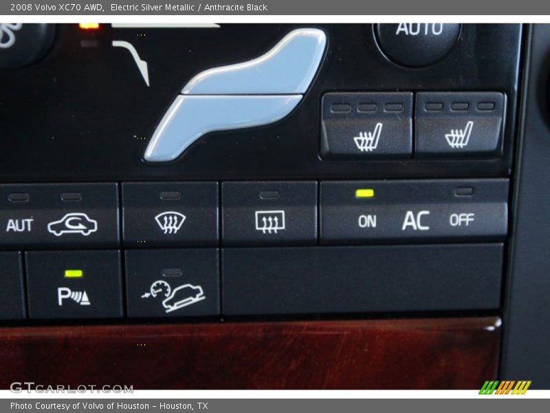 Electric Silver Metallic / Anthracite Black 2008 Volvo XC70 AWD