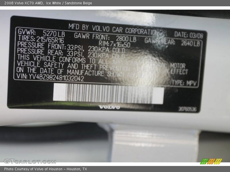 Ice White / Sandstone Beige 2008 Volvo XC70 AWD