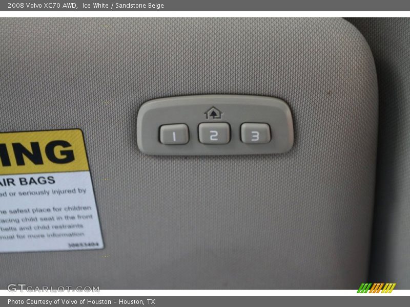 Ice White / Sandstone Beige 2008 Volvo XC70 AWD