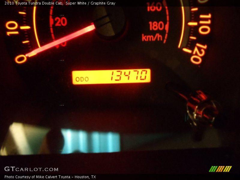 Super White / Graphite Gray 2010 Toyota Tundra Double Cab