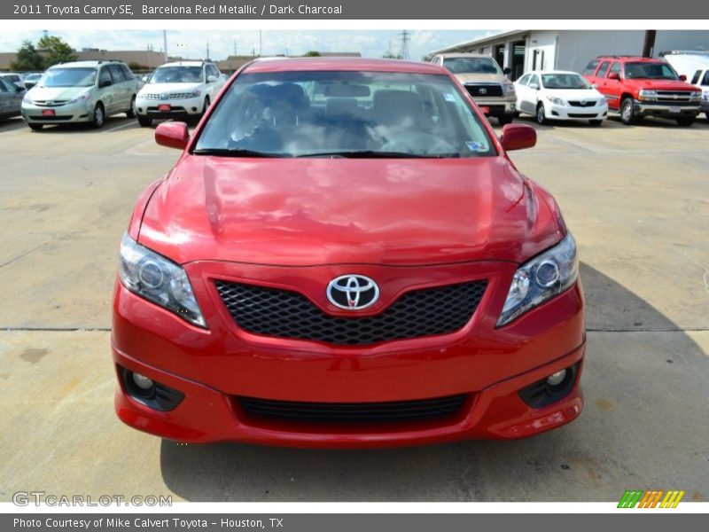 Barcelona Red Metallic / Dark Charcoal 2011 Toyota Camry SE