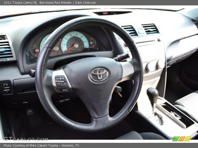 Barcelona Red Metallic / Dark Charcoal 2011 Toyota Camry SE