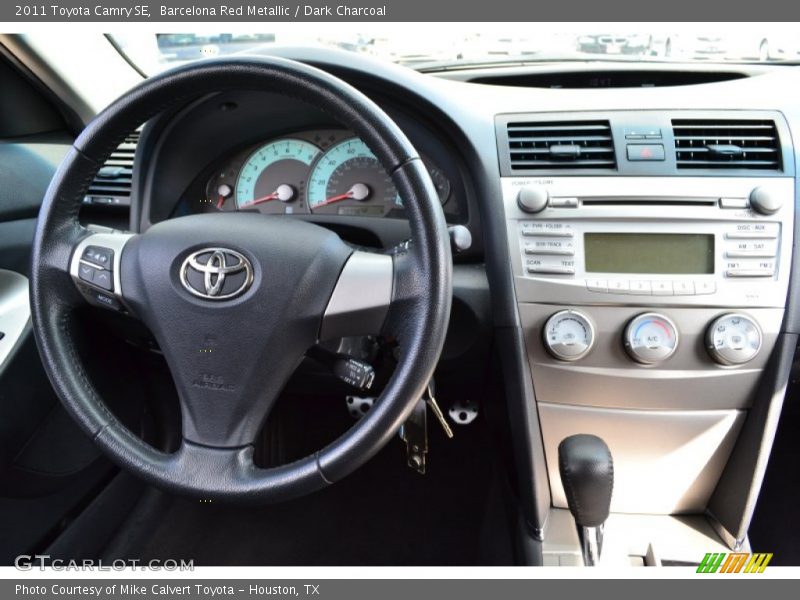Barcelona Red Metallic / Dark Charcoal 2011 Toyota Camry SE
