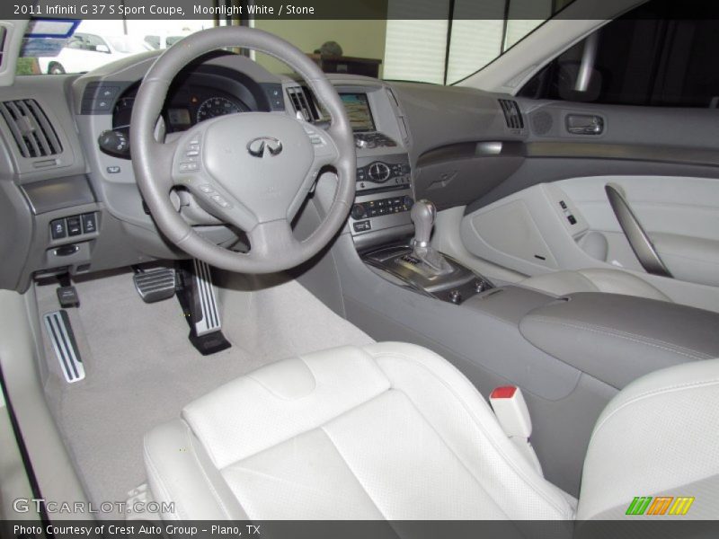 Dashboard of 2011 G 37 S Sport Coupe