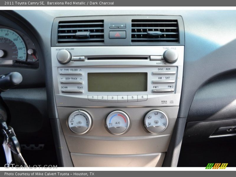 Barcelona Red Metallic / Dark Charcoal 2011 Toyota Camry SE