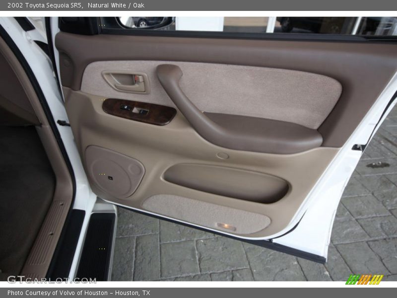 Natural White / Oak 2002 Toyota Sequoia SR5