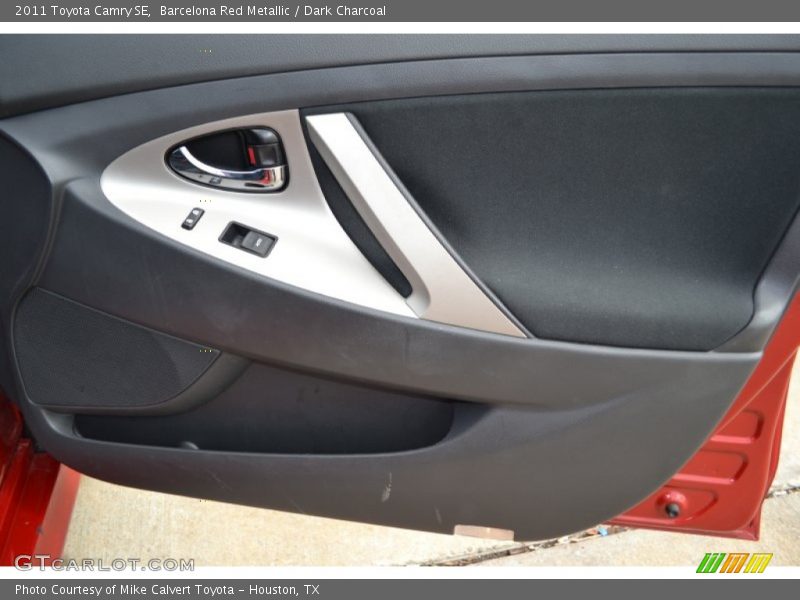 Barcelona Red Metallic / Dark Charcoal 2011 Toyota Camry SE