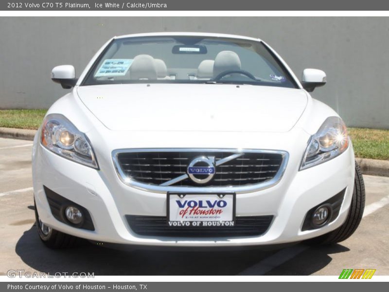 Ice White / Calcite/Umbra 2012 Volvo C70 T5 Platinum