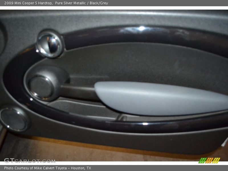 Pure Silver Metallic / Black/Grey 2009 Mini Cooper S Hardtop