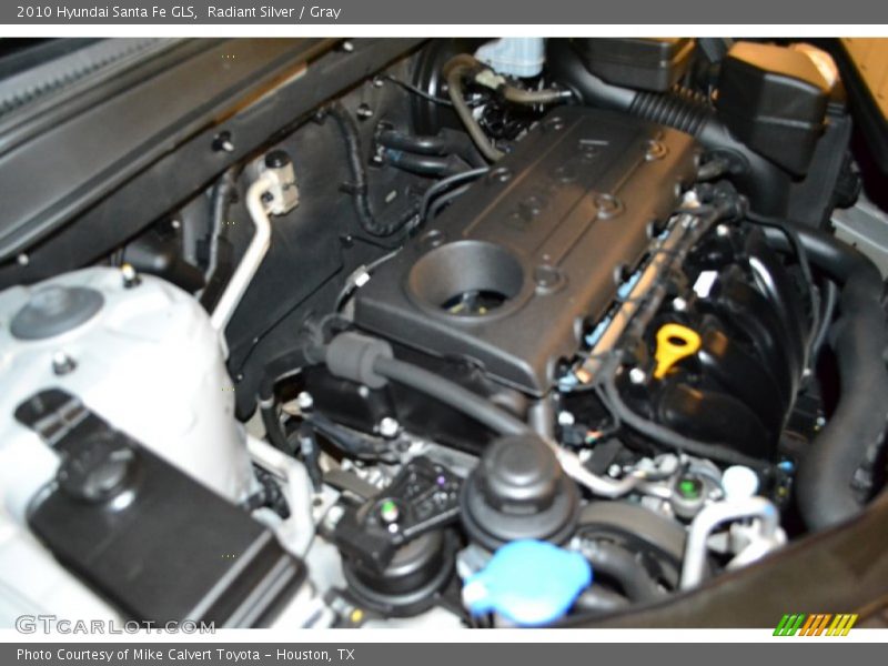 Radiant Silver / Gray 2010 Hyundai Santa Fe GLS